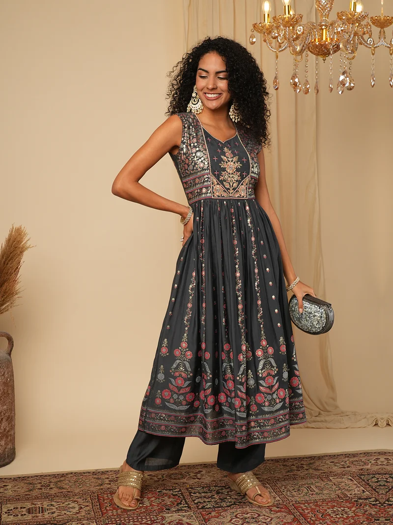 globus Women Floral Embroidered Thread Work Pure Silk Anarkali Kurta With Trousers