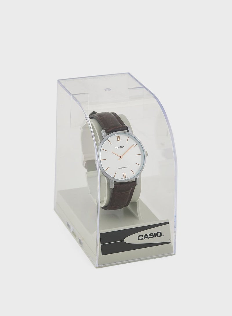 كاسيو ساعة يد انالوج بسوار من اليولي يوريثان - Image 5