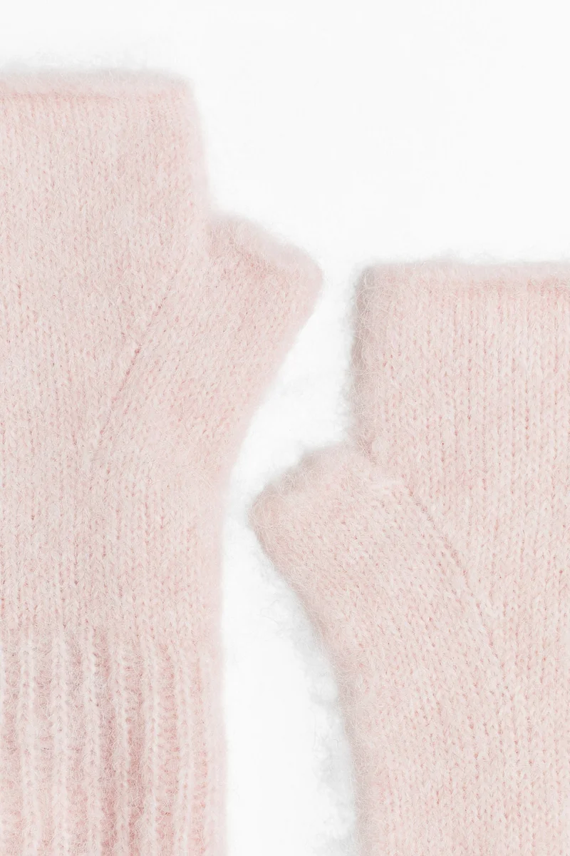 H&M Wrist warmers