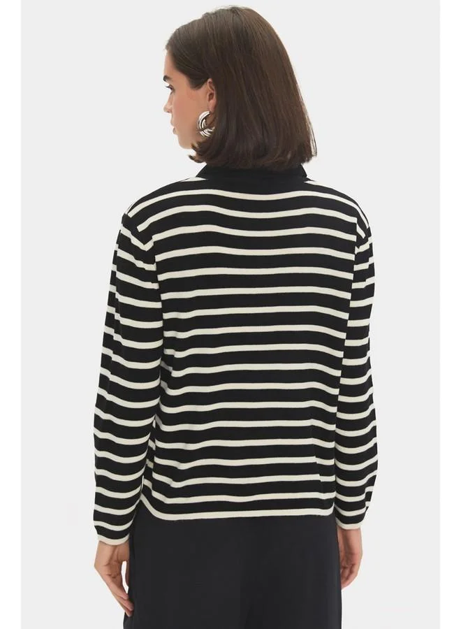 جون June Women Buttoned Striped Polo Neck Knitwear Sweater Black
