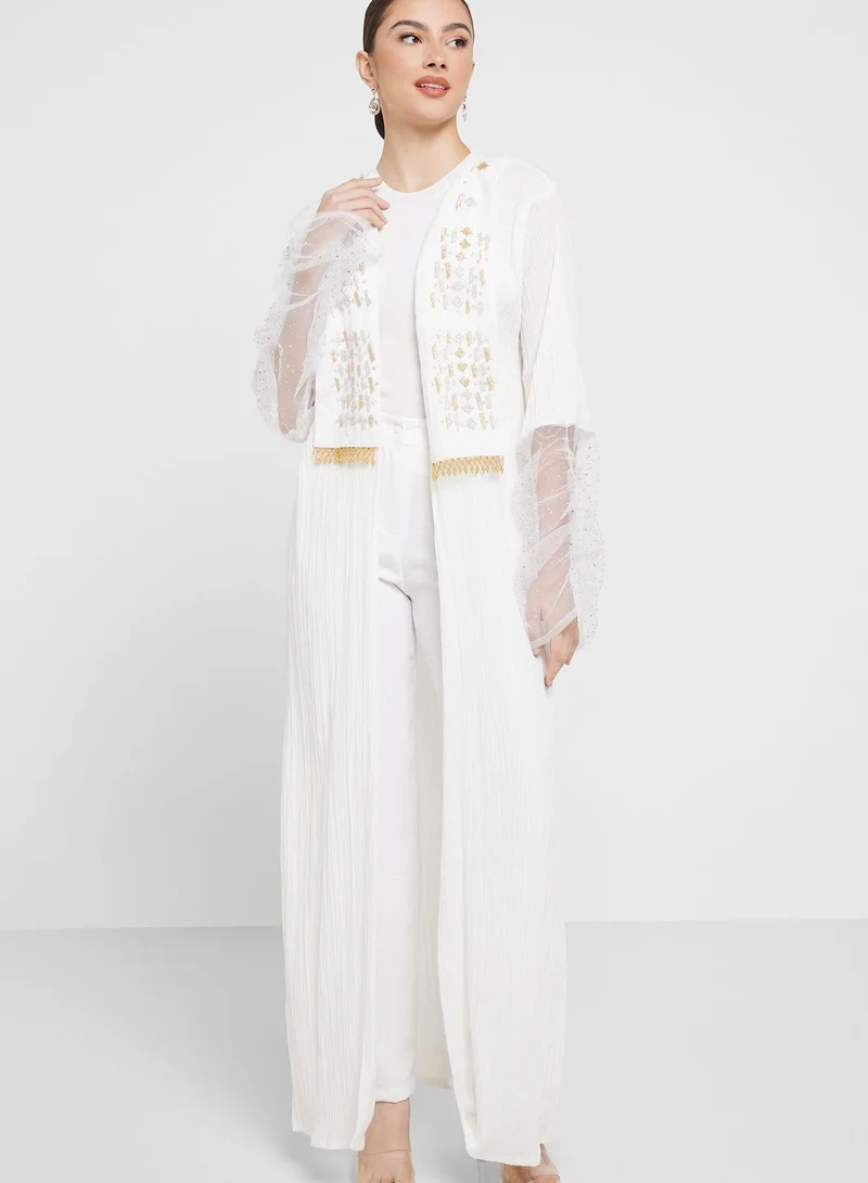 Khizana Textured Abaya With Trim Detail & Sheila