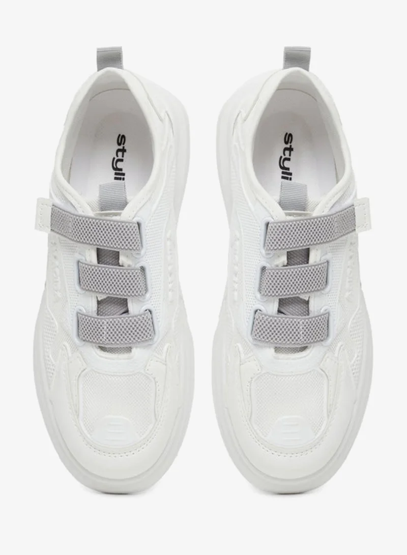 Styli Active Contrast Hook and Loop Closure Sneaker