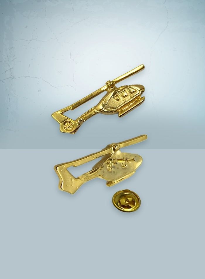 فايتر جيفتس دبوس ذهبي EC-135