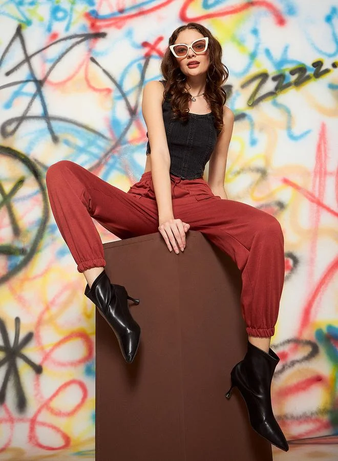 كاجوالي Kassually Relaxed Fit Cuffed Joggers with Drawstring Waistband