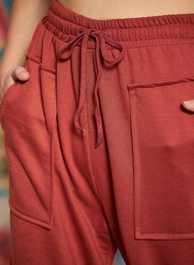 كاجوالي Kassually Relaxed Fit Cuffed Joggers with Drawstring Waistband