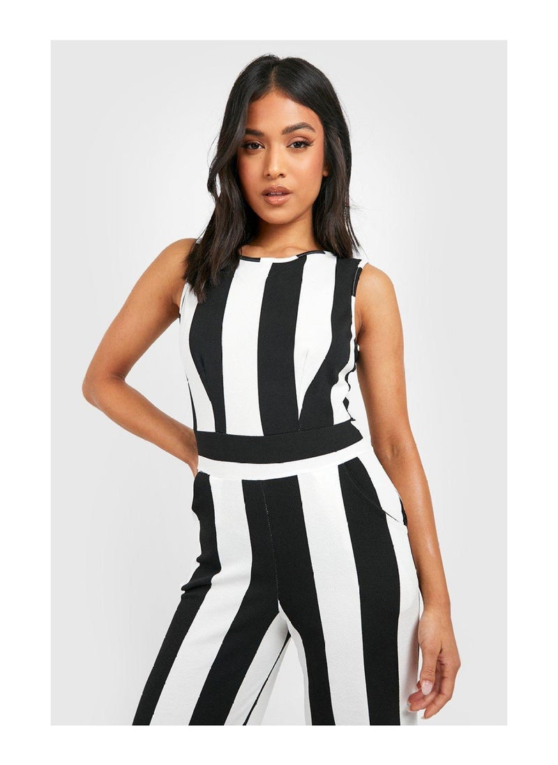 boohoo - Petite Monochrome High Neck Striped Jumpsuit - Image 1