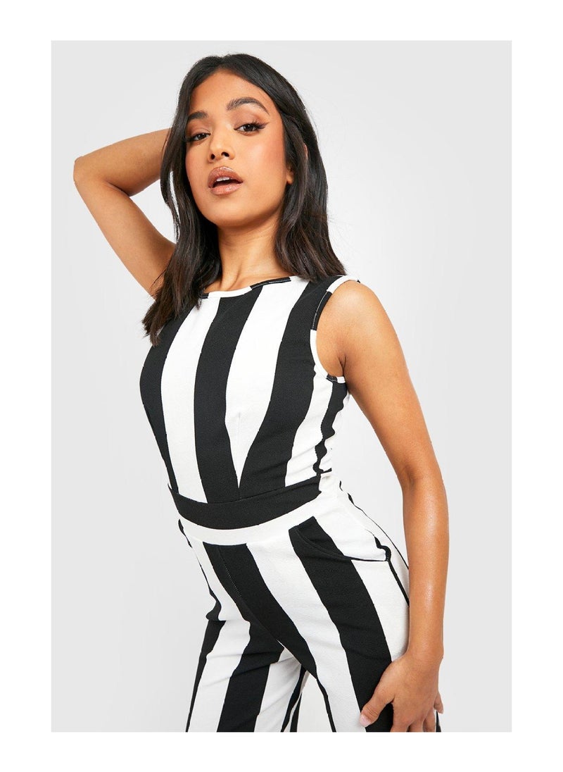 boohoo - Petite Monochrome High Neck Striped Jumpsuit - Image 1