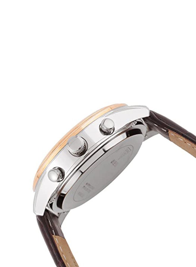 GUESS Leather Digital Wrist Watch W0861G1 - Image 3