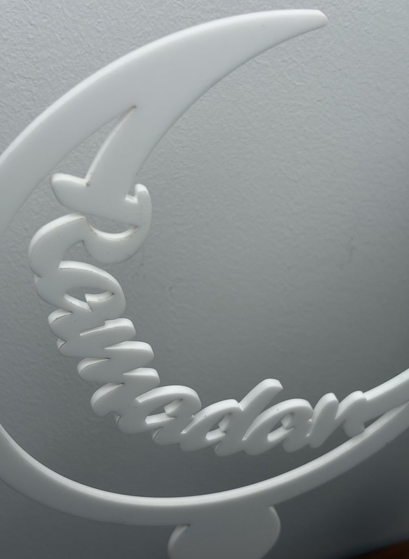 لوحة ستاند ديكور من الأكريليك بتصميم هلال رمضان - Image 5