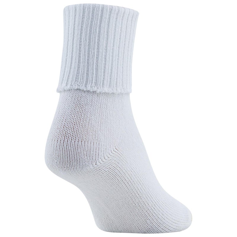 GOLDTOE Women's Bermuda Turn Cuff Socks, 3-Pairs, White, Shoe Size: 6-9 - Image 5