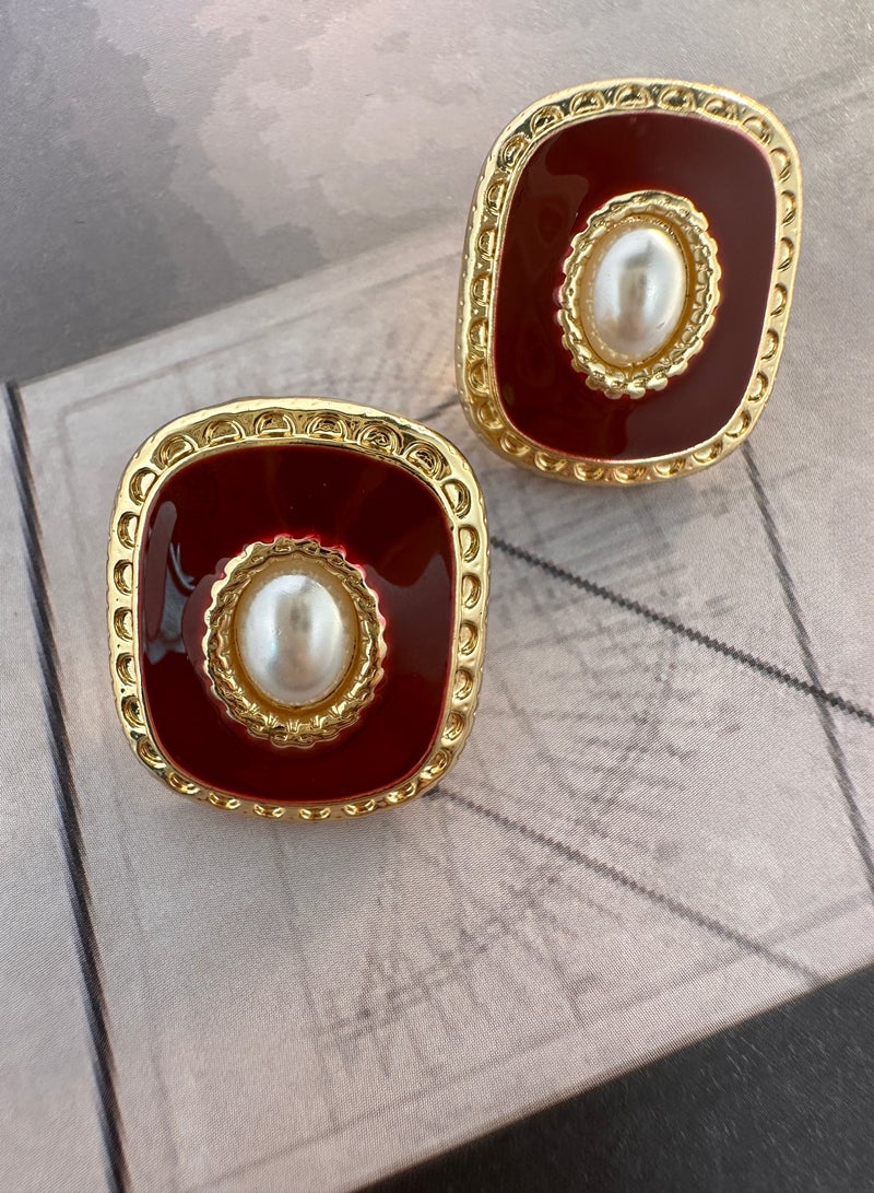 Vintage Elegant Pearl Earrings - Image 4