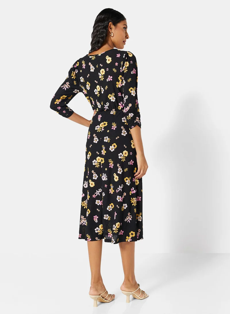 جاكلين دي يونج Ribbed Floral Midi Dress