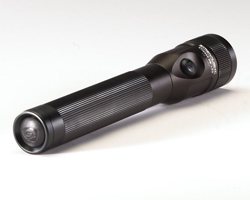 Streamlight 75812 Stinger DS 425-Lumen 26000-Candela Rechargeable LED Flashlight with Dual Switches and DC Steady Charger, Black - Image 3