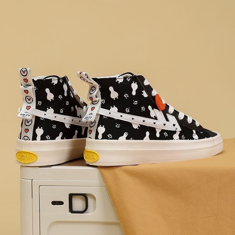 Warrior Women’s high-top canvas shoes—youthful, versatile, and stylish; a classic autumn look for students; trendy skate shoes with an adorable duck design. - Image 1
