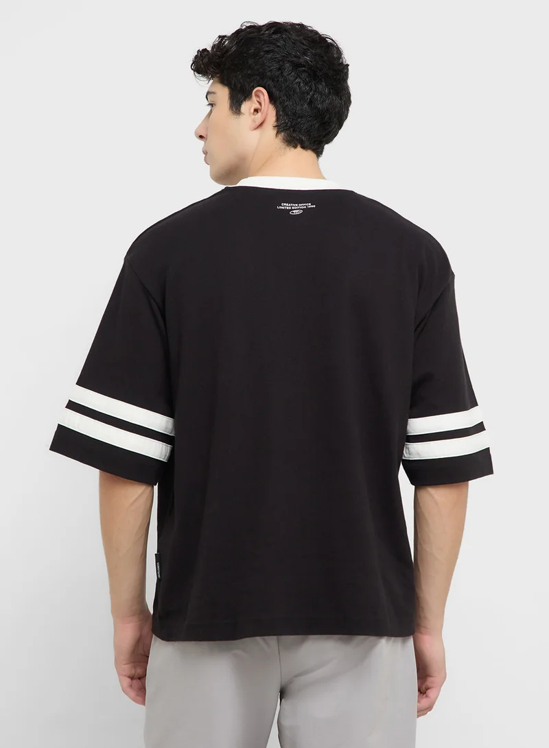 جاك اند جونز Jcoretreat Contrast Striped Short Sleeve Crew Neck
