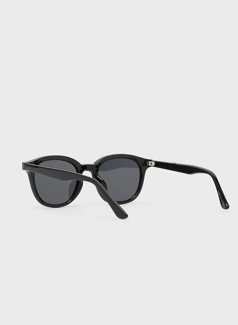 Seventy Five Polarized Lens Wayfarer Sunglasses