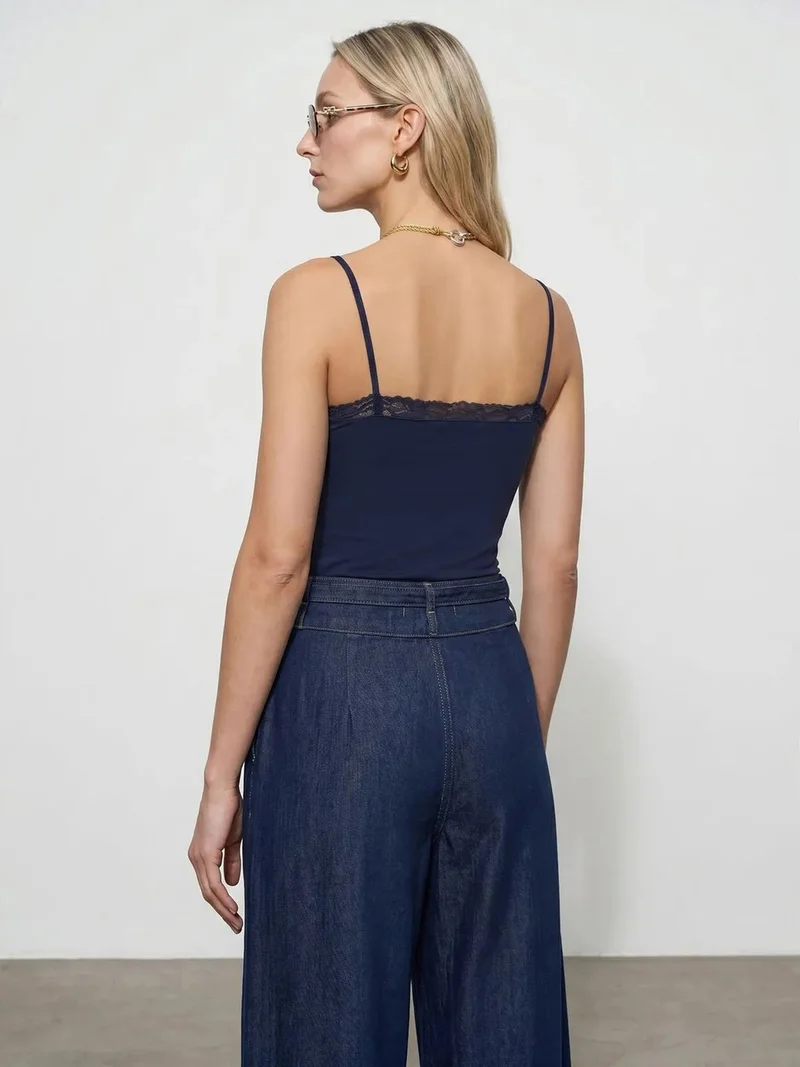Dilvin Dilvin Slim Fit Sleeveless V-Neck Cami Blouse