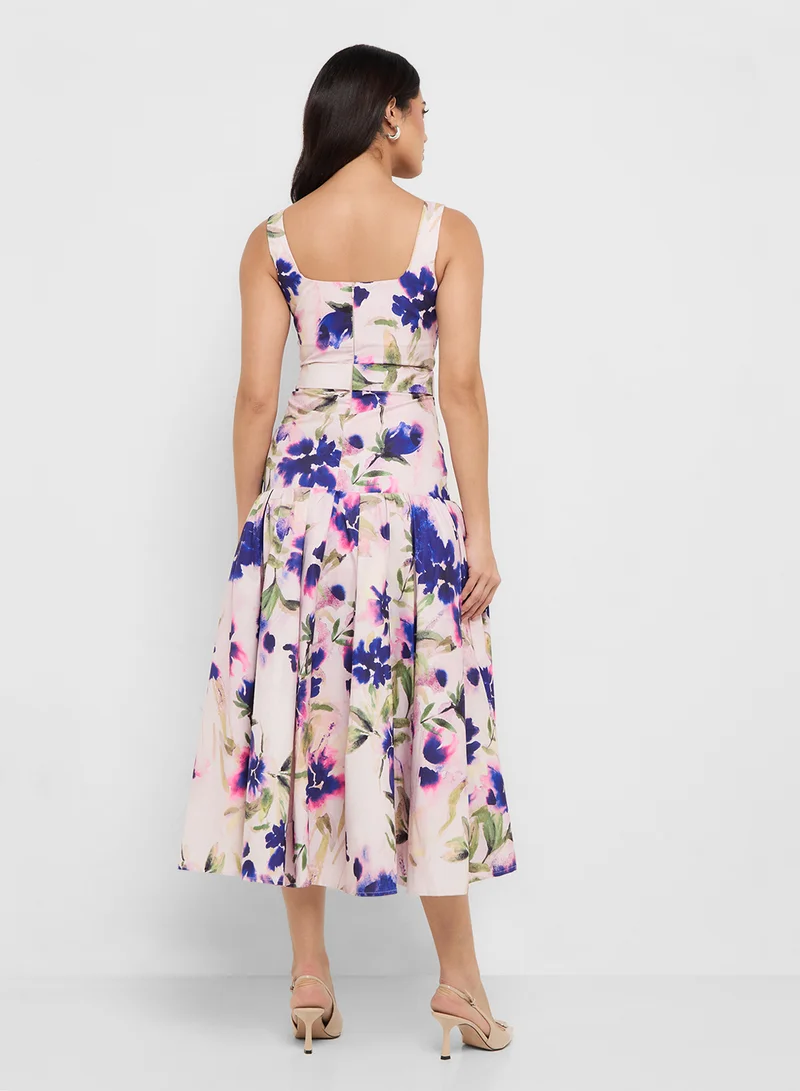 هوب اند ايفي Floral Belted Dress