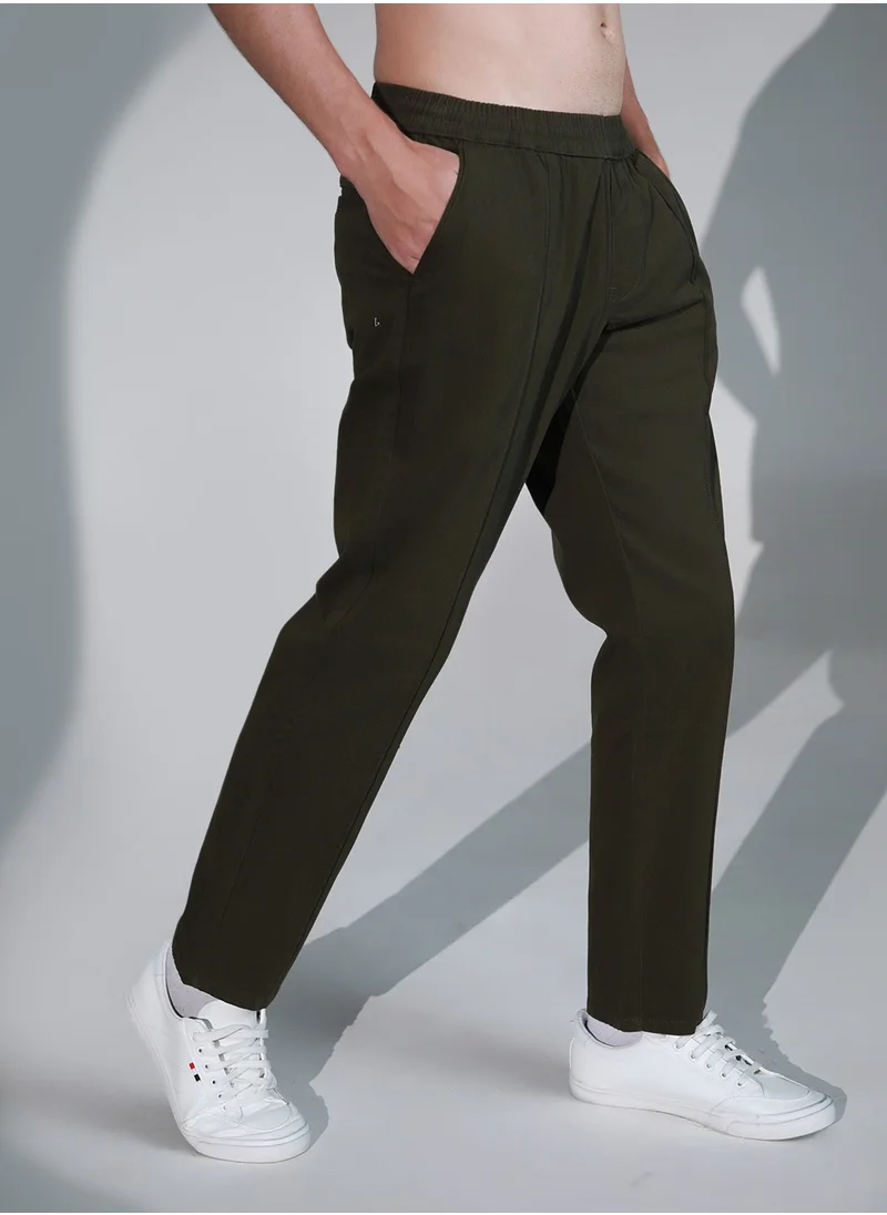 هوبرهولمي Mid-Rise Dark Olive Trousers for Men with Relaxed Regular Fit