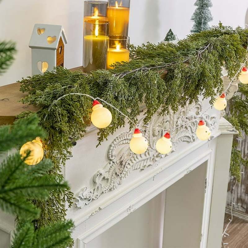 Christmas Garland: 180cm Green Realistic Artificial Pine Garland - Durable Plastic Lightweight Design for Xmas Winter Decor - Image 2