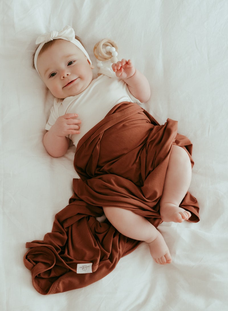 Anvi Baby Stretchy Bamboo Spandex Swaddle & Hat- Chocolate - Image 4
