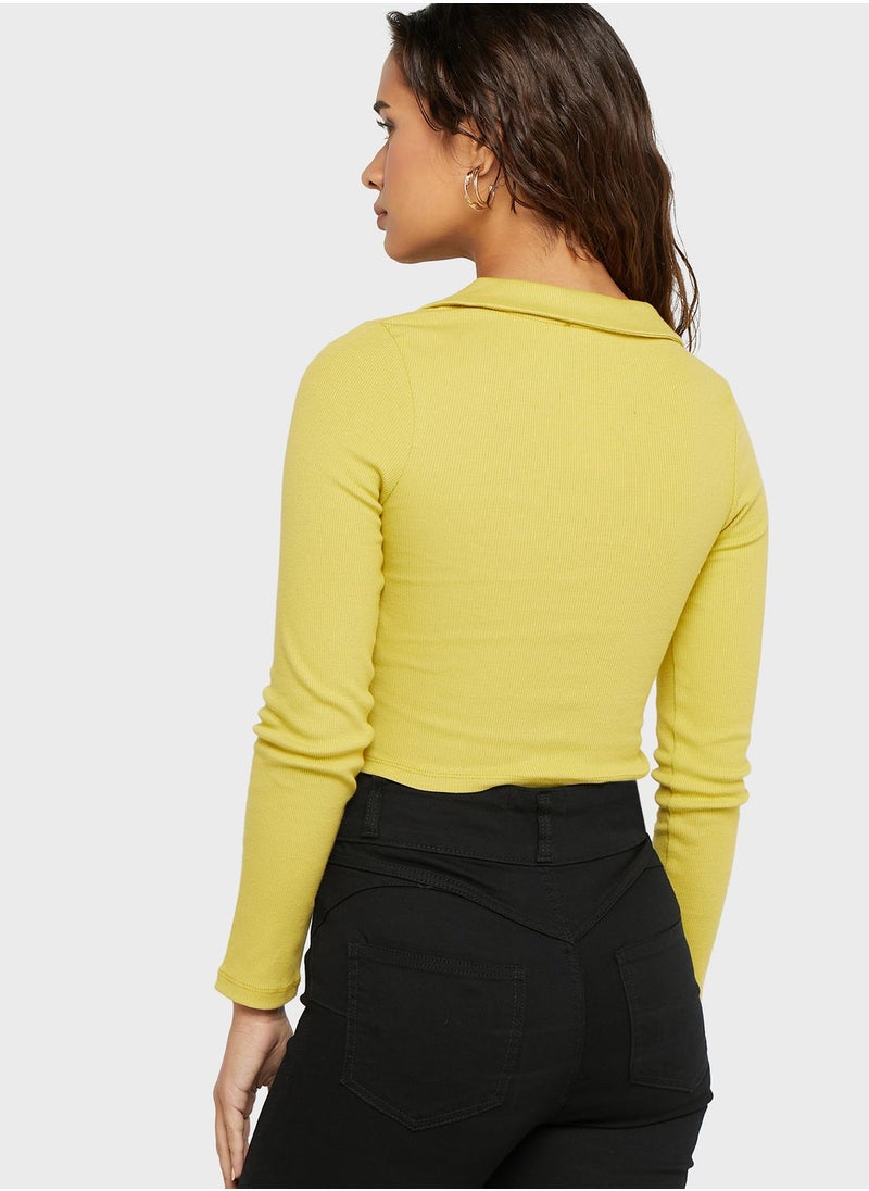 NEW LOOK - Ruched Front Tie Detail Crop Top - Image 1
