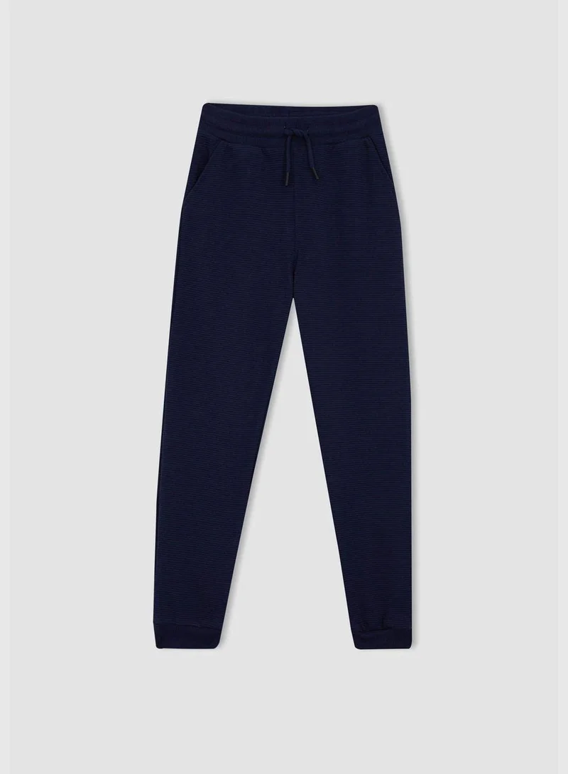 ديفاكتو Slim Fit Knitted Trousers