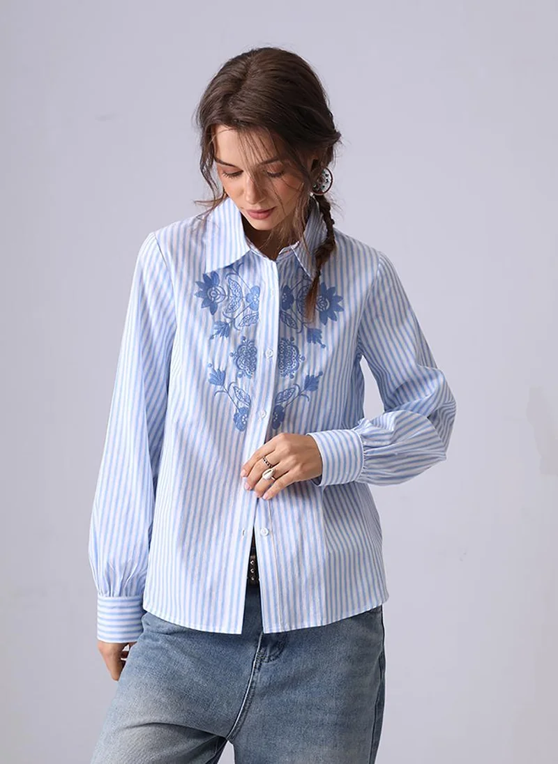 YUNIQEE Light Blue Spread Collar Regular Sleeves Regular Fit Shirt