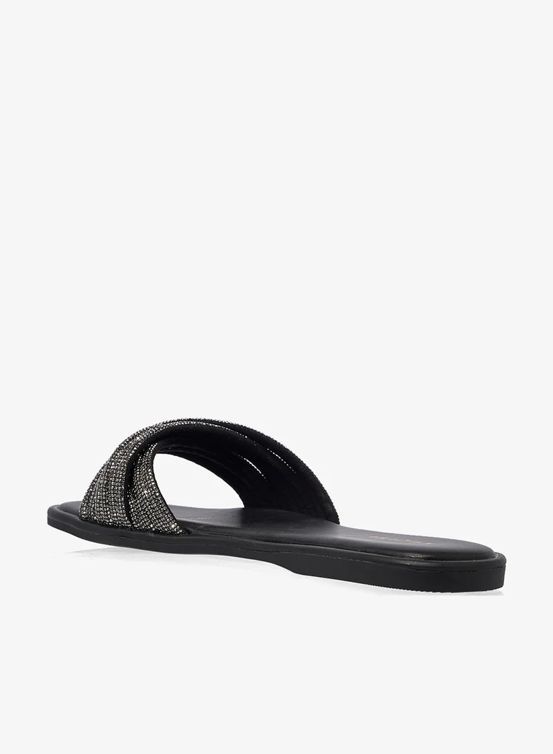 Khizana Flat Sandals