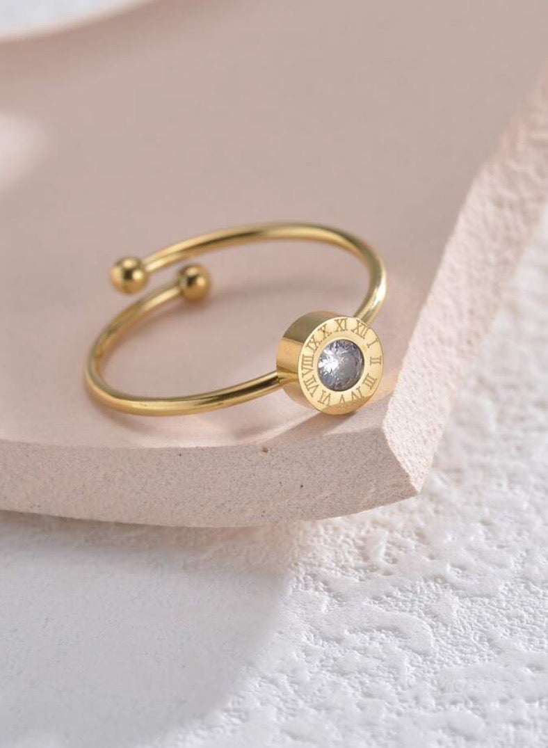 إيكوال خاتم نسائي من الاستانلس ستيل مطلي باللون الذهبي بمقاس موحد - Image 1