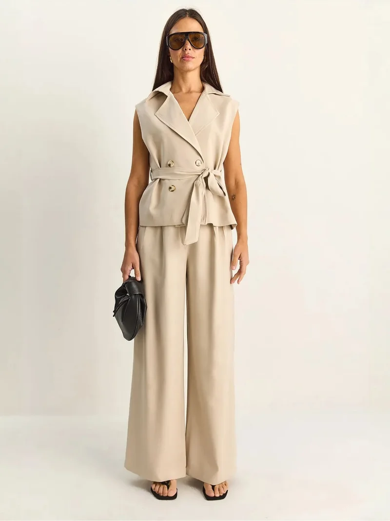 بيانكو لوتشي LUCCI High Waist Wide Leg Co-ord Set with Shawl Collar