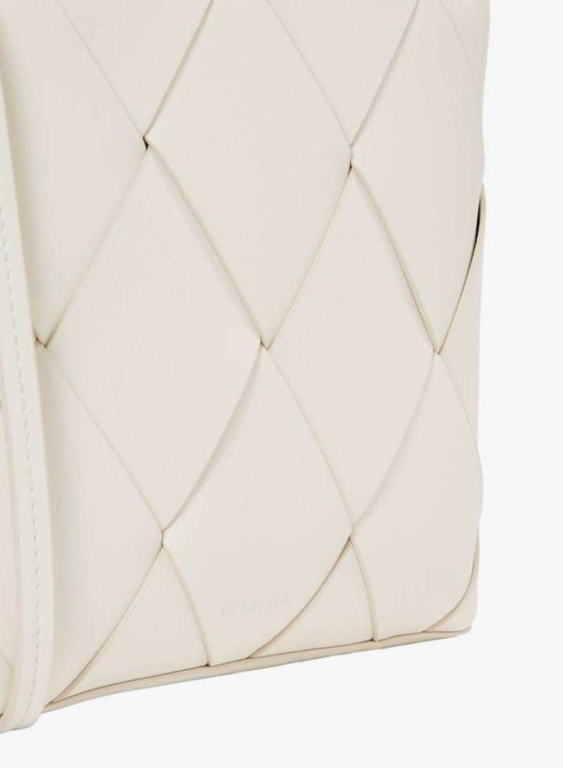 كالفن كلاين حقيبة كروس بودي مربعة - Image 4