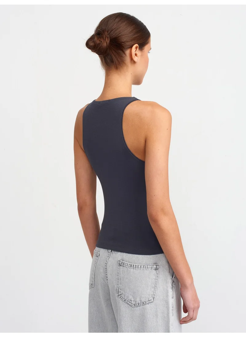 ديلفين 3694 Halter Collar T-Shirt-Anthracite