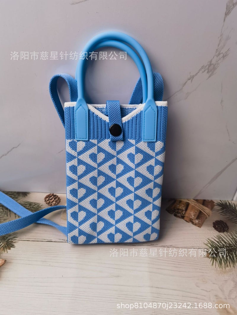 2025 Autumn New Style Girl'S Heart-Shaped Handbag For Carrying Mobile Phones, Knitted Crossbody Bag, Portable Textured Small Handbag - Image 1