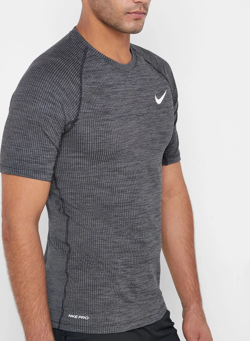 Nike Pro Novelty 1 T-Shirt