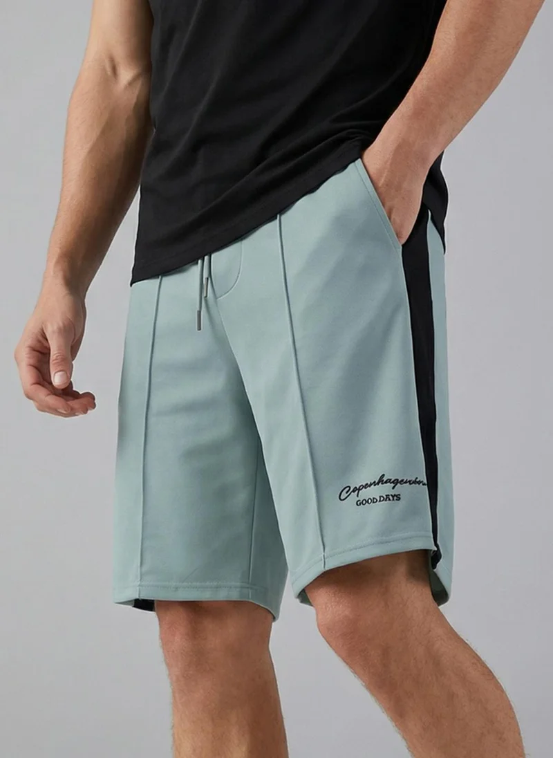 NOBERO Gray Mist Nobero Copenhagen Shorts | Men’s Shorts | Regular Fit | 260 GSM 100% Cotton Terry | Breathable Comfort for Daily Wear | Elasticated Drawstring Waist + Side & Welt Pockets | Available in 5 Colours for Men | Best Price UAE