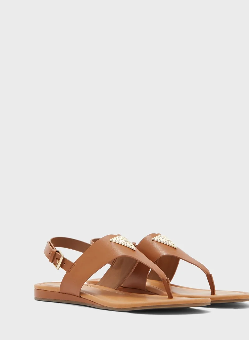 GUESS Jadalyn Flat Sandal