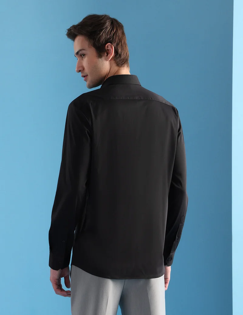 Arrow Black Solid Manhattan Slim Fit Velocity Shirt for Men | Best Price UAE