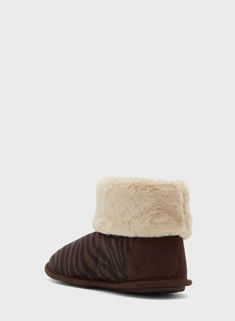 Marks & Spencer Turn Down Boots