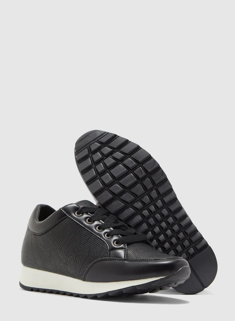 Ginger Sneaker With Snake Print Detail