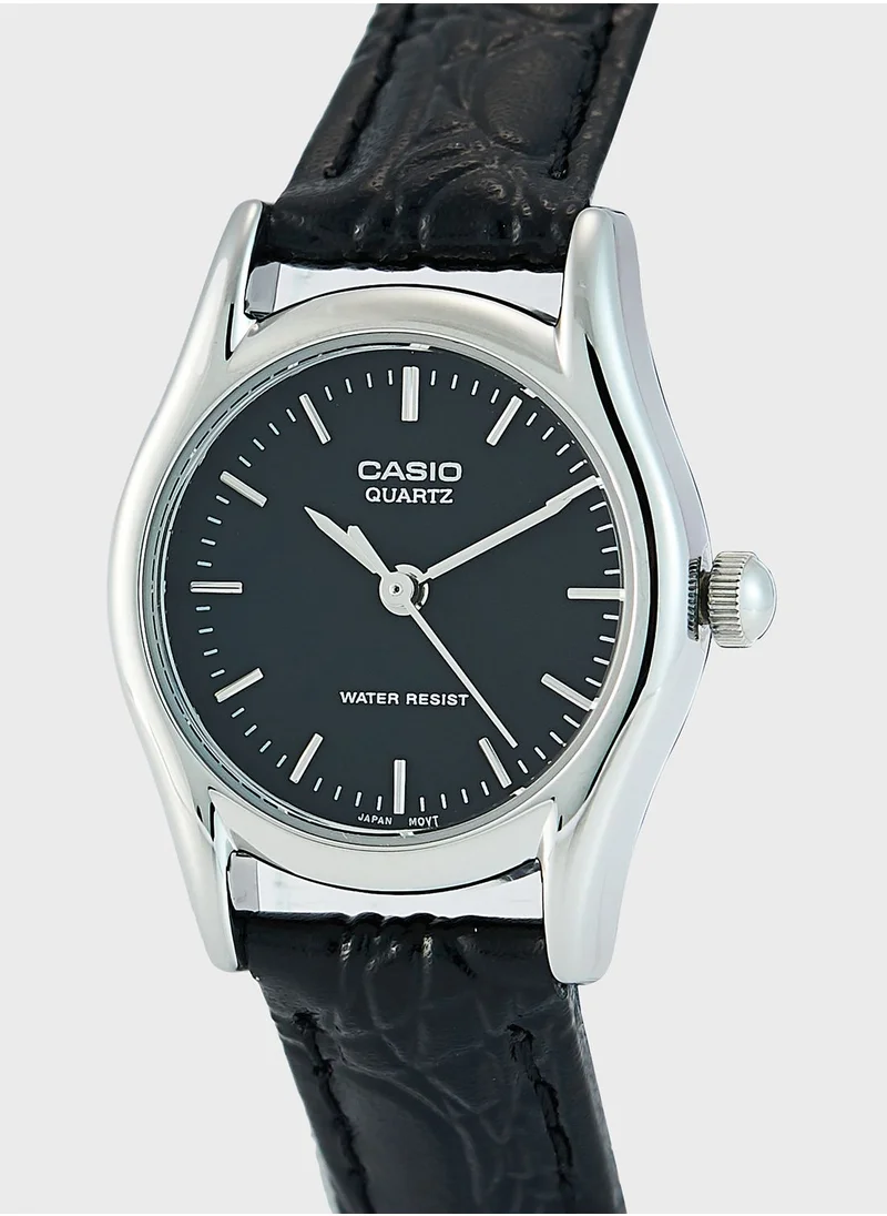CASIO Analogue Watch