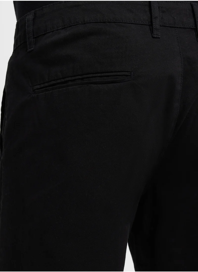 روبرت وود Oversized Chino Shorts