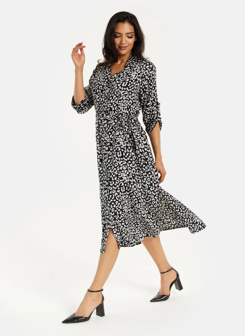 Liquorish LEOPARD PRINT BUTTON THROUGH MIDI SHIRT