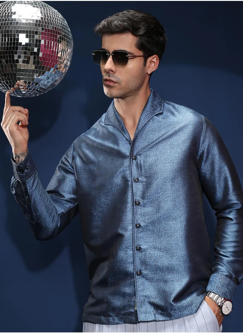 كامبوس سوترا Men's Electric Blue Distortion-Texture Shirt For Casual Wear | Spread Collar | Long Cuffed Sleeves | Button Closure | Shirt Shirt Crafted With Comfort Fit For Everyday Wear