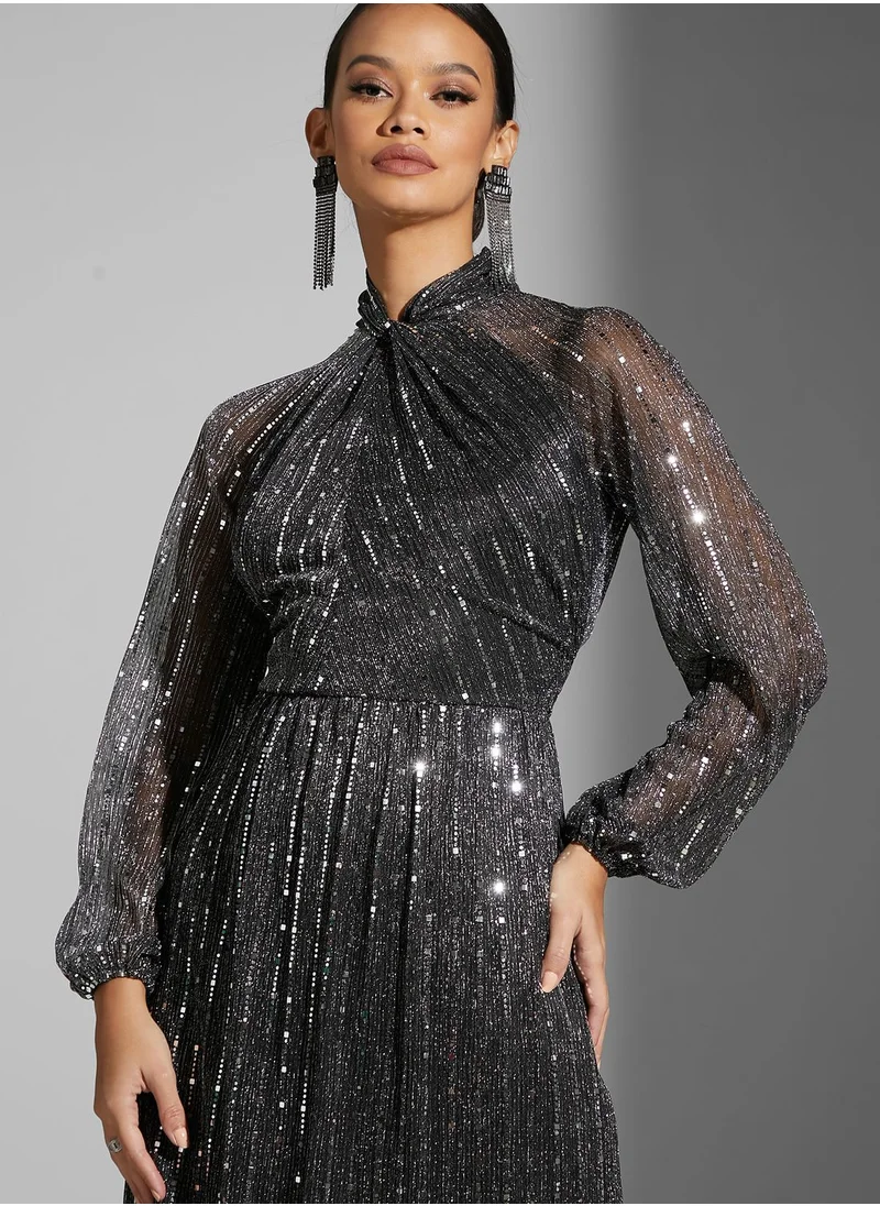 Namshi x Zena Louay Shimmer Twist Front Gown