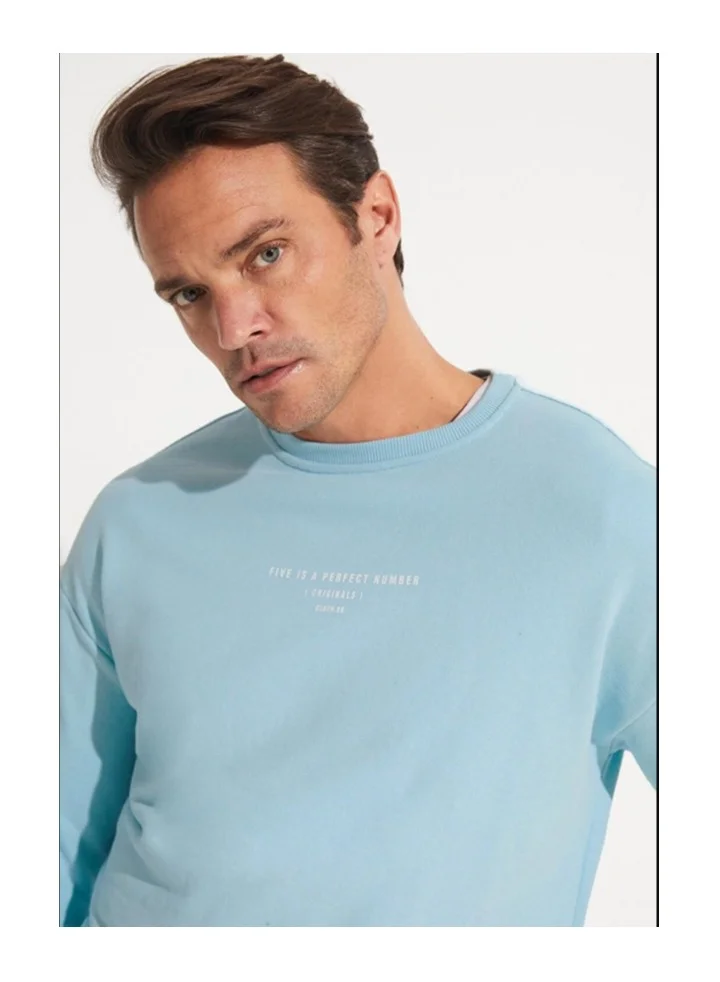 جون Essential Crew Neck Sweatshirt