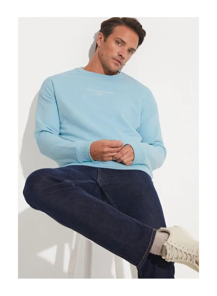 جون Essential Crew Neck Sweatshirt