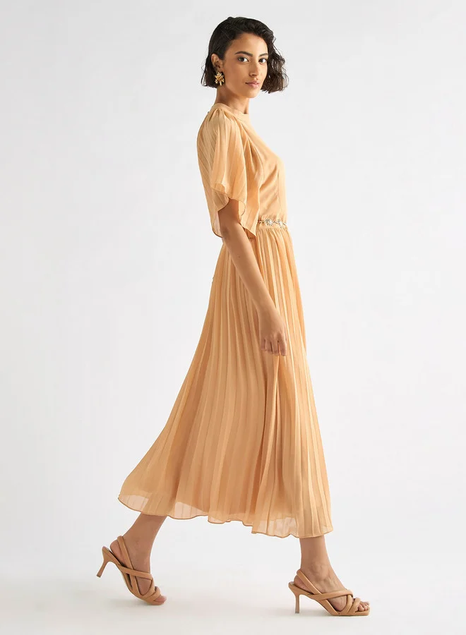 سبلاش فيڤ فستان طويل بكسرات وأكمام منفوخة