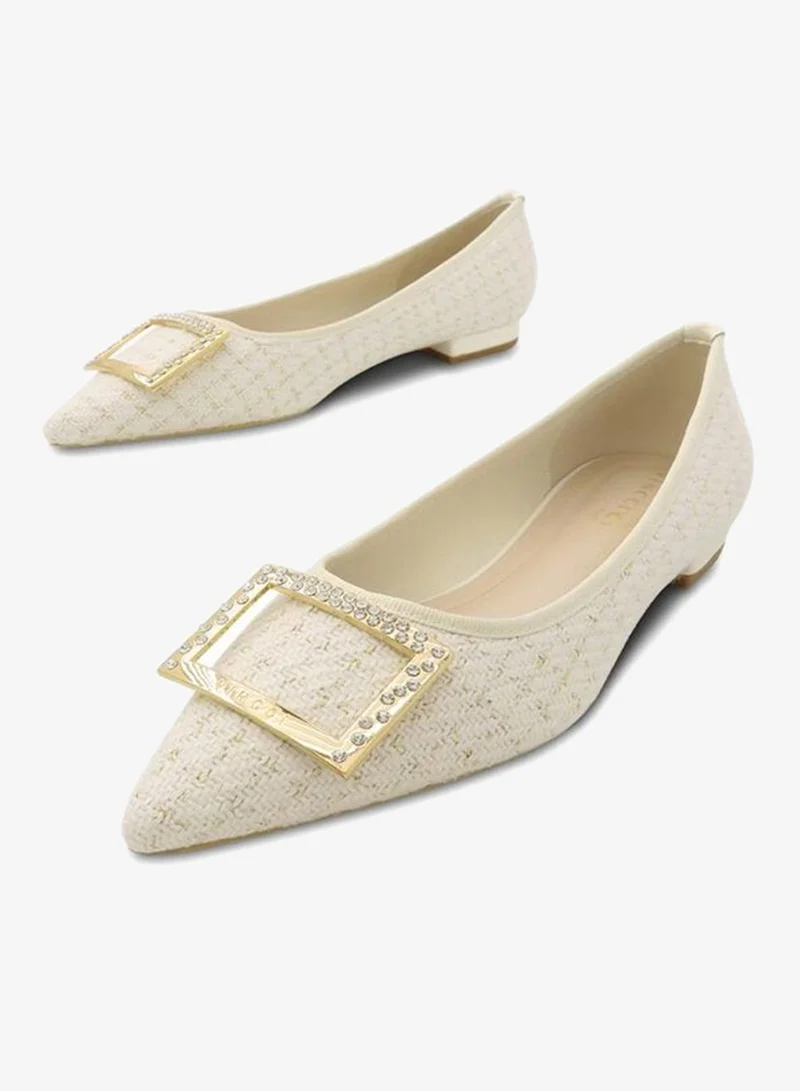 فينتشي مضخات كعب منخفض مدبب