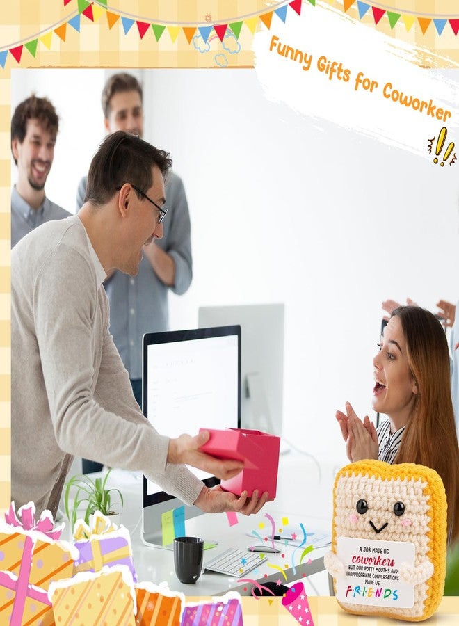 MAMAGIFTREE هدايا وداع مضحكة من ماما جيفتري لزملاء العمل - خبز توست كروشيه لصديق العمل المقرب - هدية وداع فريدة، هدية عيد ميلاد لزميل العمل وأصدقاء المكتب - Image 2